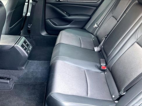 Used 2022 Honda Accord Sport image 17