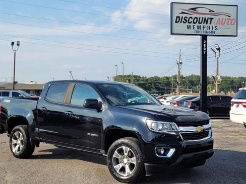 Used 2020 Chevrolet Colorado Z71 AWD/4WD image 2