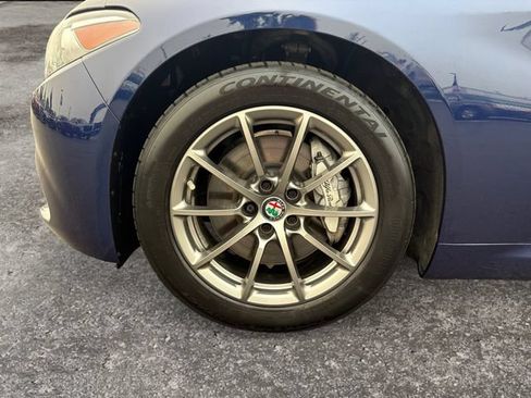 Used 2020 Alfa Romeo Giulia AWD w/ Cold Weather Package image 14