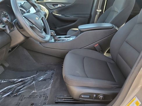 Used 2023 Chevrolet Malibu LT image 18