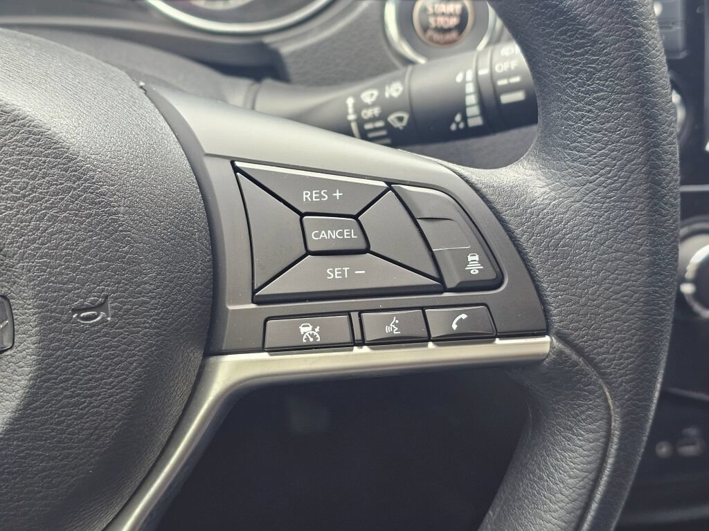 Used 2019 Nissan Rogue SV AWD/4WD image 26