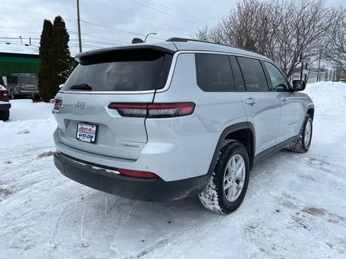 Used 2023 Jeep Grand Cherokee L Laredo AWD/4WD image 5
