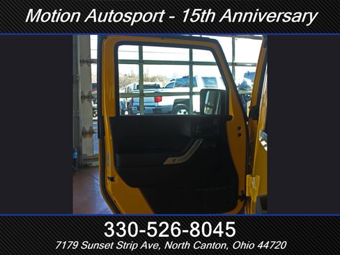 Used 2015 Jeep Wrangler Unlimited Rubicon w/ Dual Top Group image 14