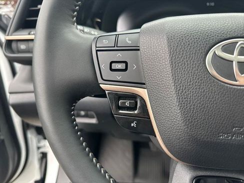 Certified 2026 Toyota Crown Platinum AWD/4WD image 19