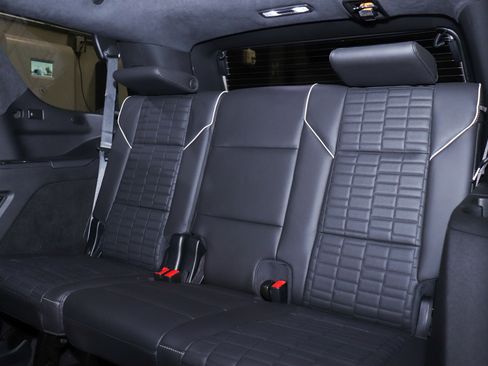 Used 2023 Cadillac Escalade V image 23