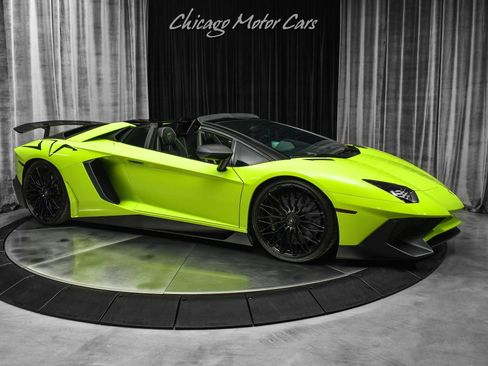 Used 2016 Lamborghini Aventador LP 750-4 Superveloce image 6