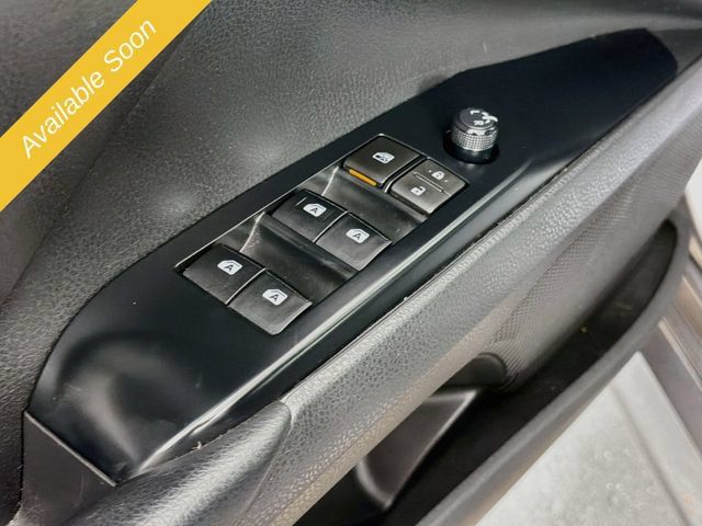 Used 2020 Toyota Camry LE FWD image 17