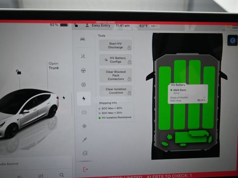 Used 2023 Tesla Model 3 Standard Range RWD image 17