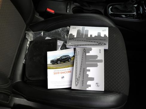 Used 2019 Buick Encore Preferred w/ Safety Package image 45