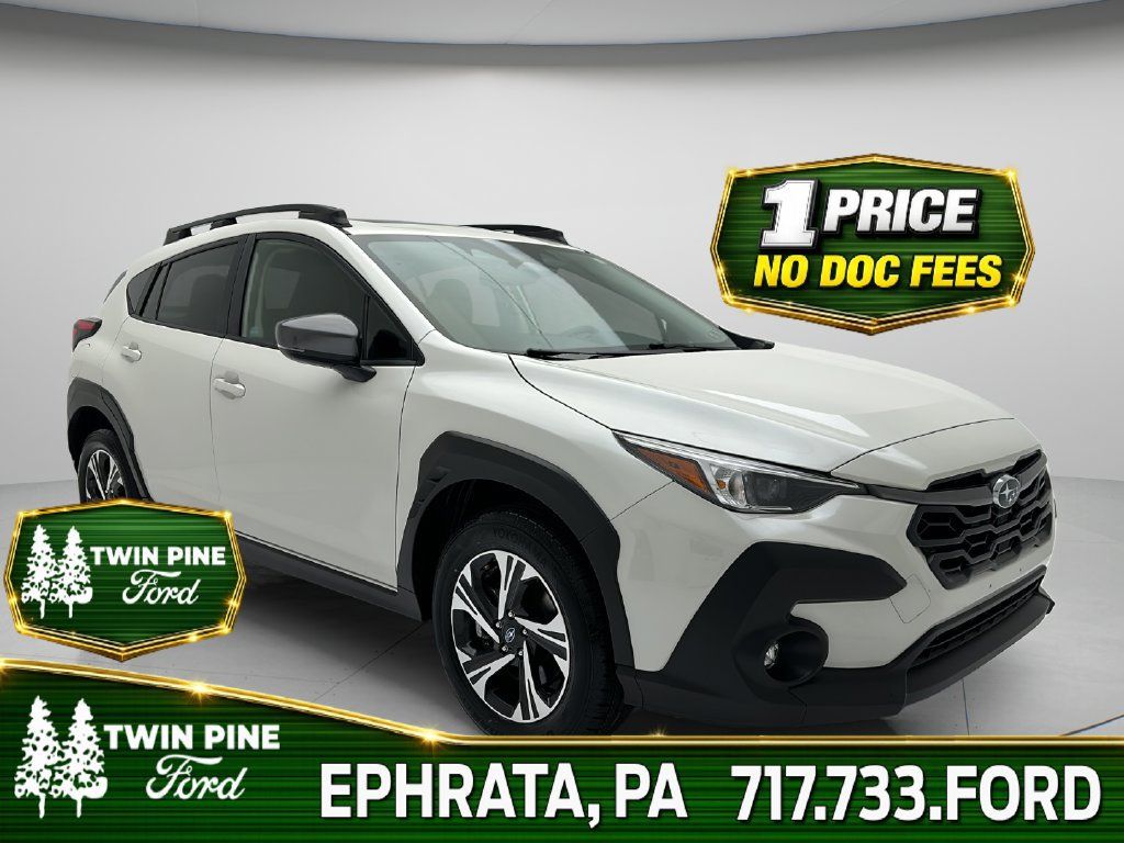 Used 2025 Subaru Crosstrek 2.5i Premium AWD/4WD image 1