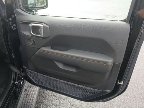 New 2026 Jeep Wrangler Unlimited Sahara image 29