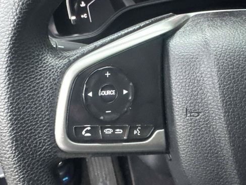 Used 2019 Honda CR-V LX image 20