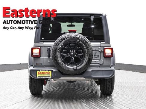 Used 2021 Jeep Wrangler Unlimited Sport AWD/4WD image 6