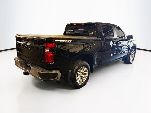 Used 2023 Chevrolet Silverado 1500 LT w/ Protection Package AWD/4WD image 9