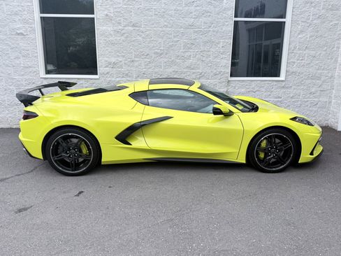 Used 2021 Chevrolet Corvette Stingray Premium Cpe w/ Z51 Performance Package RWD image 43
