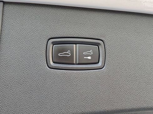 Used 2023 Porsche Cayenne GTS AWD/4WD image 18