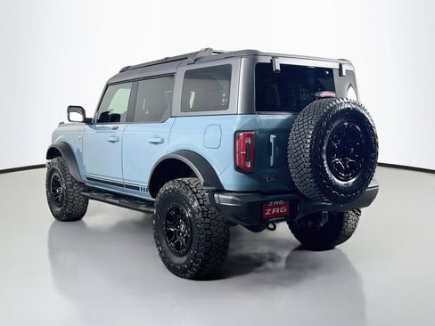 Used 2021 Ford Bronco First Edition AWD/4WD image 3