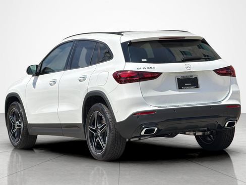 New 2026 Mercedes-Benz GLA 250 image 3