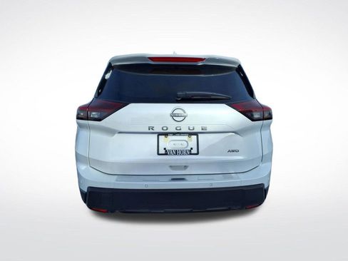 New 2026 Nissan Rogue SV image 6