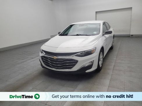 Used 2024 Chevrolet Malibu LS FWD image 1