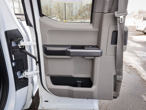 Used 2018 Ford F150 XLT w/ Equipment Group 301A Mid image 29