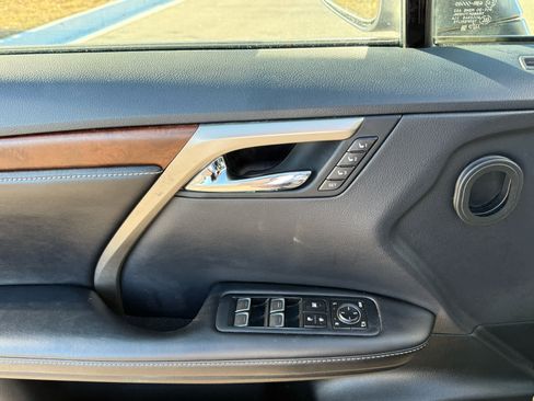 Used 2020 Lexus RX 350L FWD w/ Premium Package image 14