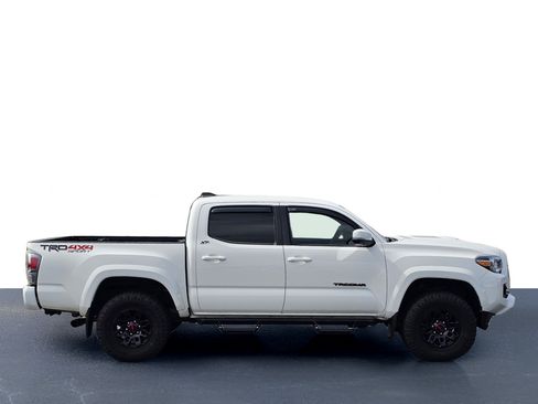 Used 2023 Toyota Tacoma TRD Sport w/ Advanced Technology Package AWD/4WD image 7