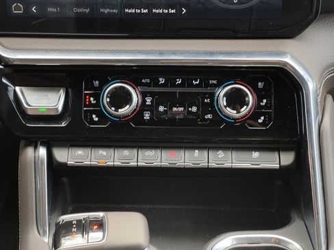 Used 2024 GMC Sierra 1500 Denali w/ Technology Package image 20