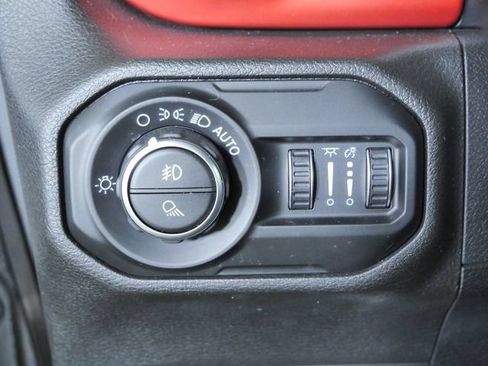 Used 2020 Jeep Gladiator Rubicon AWD/4WD image 26