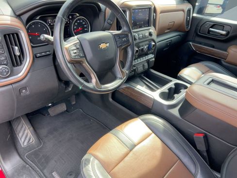 Used 2021 Chevrolet Silverado 2500 High Country w/ Z71 Off-Road Package image 4