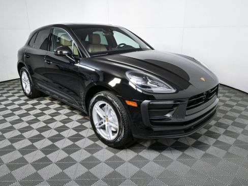 New 2026 Porsche Macan AWD/4WD image 26