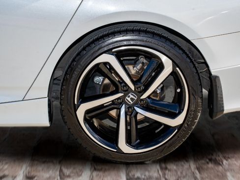 Certified 2019 Honda Accord Sport image 38