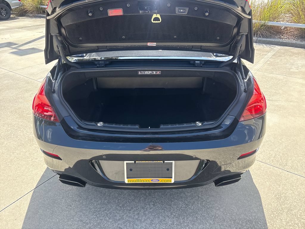 Used 2018 BMW 650i Convertible RWD image 25