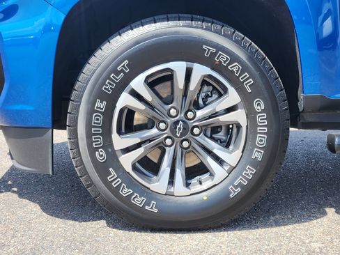 Used 2022 Chevrolet Colorado Z71 RWD image 10