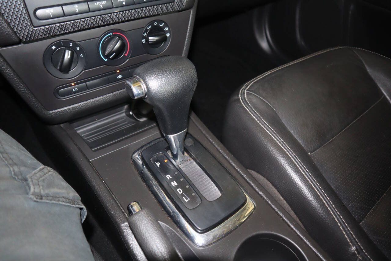 Used 2008 Ford Fusion SE FWD image 31