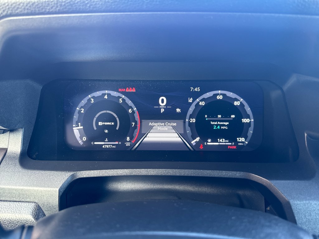 Certified 2025 Toyota Tacoma TRD Off-Road AWD/4WD image 15