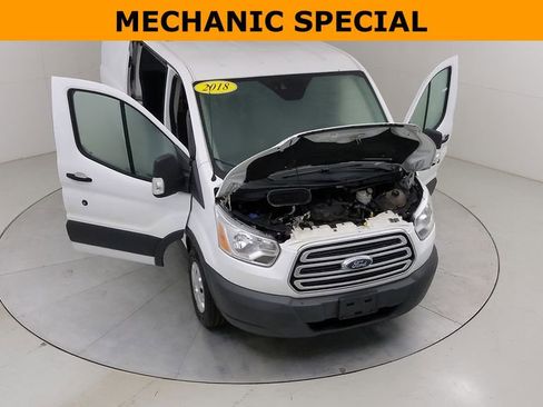 Used 2018 Ford Transit 250 130 Low Roof w/ Exterior Upgrade Package RWD image 39