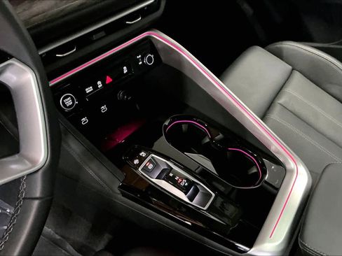 Certified 2025 Audi Q5 Prestige image 20