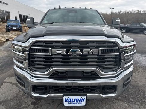 New 2026 RAM 3500 Tradesman AWD/4WD image 8