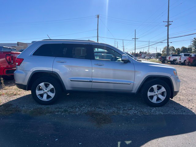 Used 2012 Jeep Grand Cherokee Laredo AWD/4WD image 4