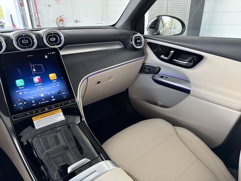 New 2026 Mercedes-Benz GLC 350e 4MATIC image 39