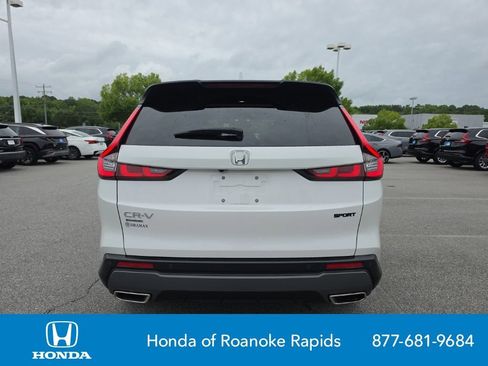 Used 2025 Honda CR-V Sport-L image 4