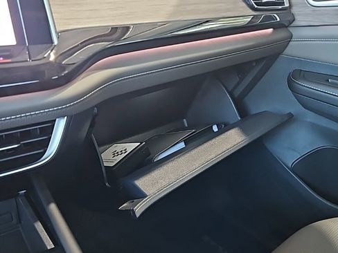 New 2026 Volkswagen Atlas SEL image 34