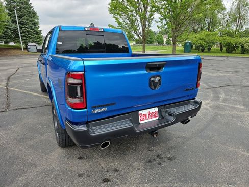 Used 2023 RAM 1500 Big Horn AWD/4WD image 3