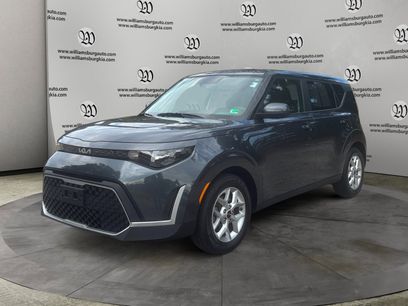 Used 2025 Kia Soul S