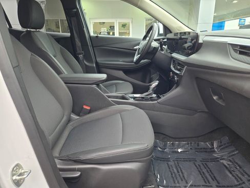 Certified 2025 Buick Encore GX Preferred image 7