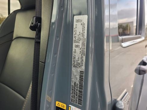 New 2026 Jeep Wrangler Unlimited Sahara AWD/4WD image 21