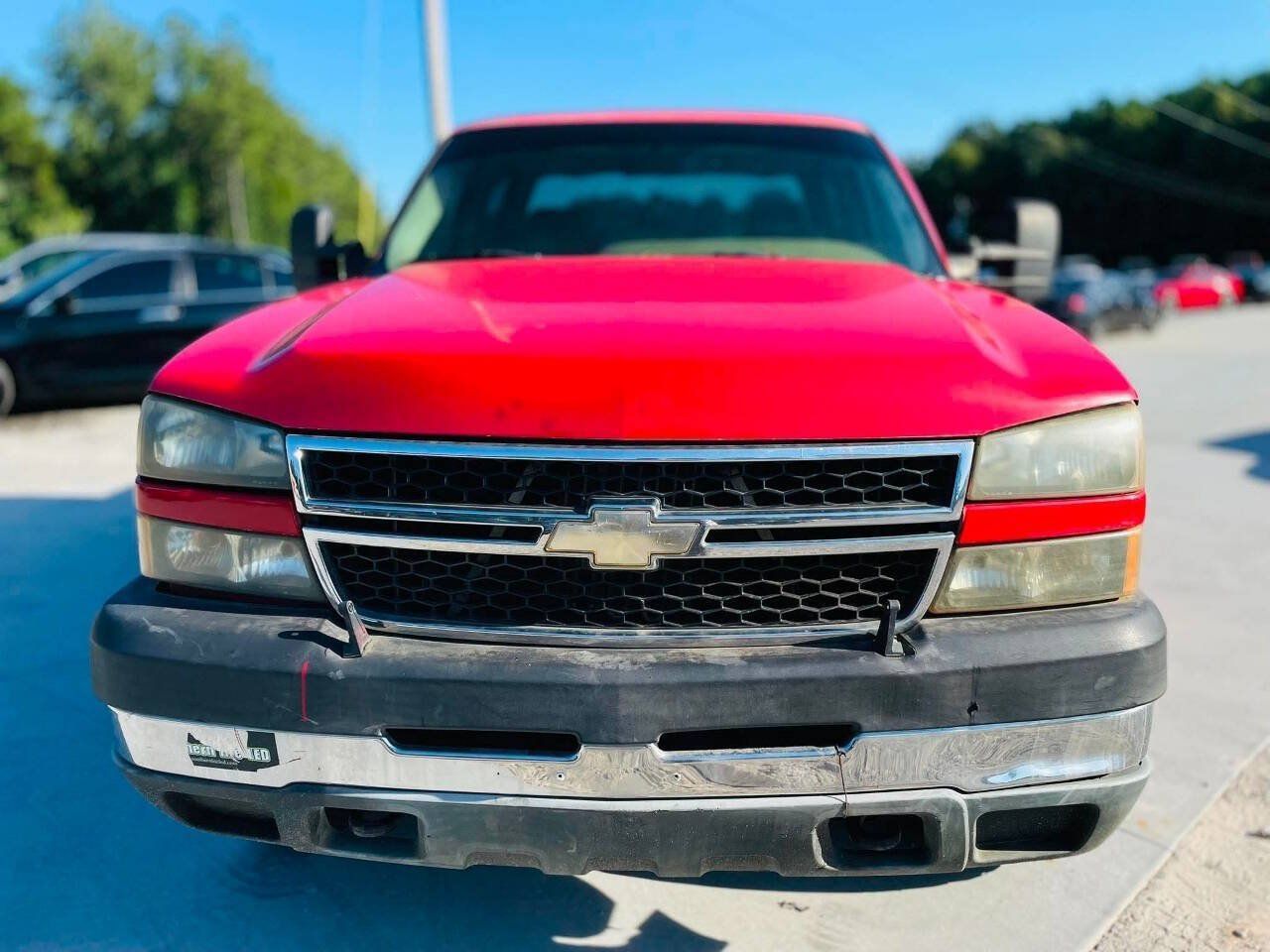 Used 2006 Chevrolet Silverado 2500 W/T AWD/4WD image 2