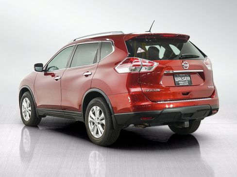 Used 2015 Nissan Rogue SV AWD/4WD image 3