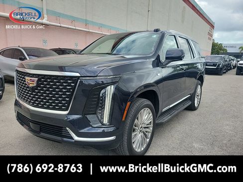 Used 2025 Cadillac Escalade Premium Luxury image 1